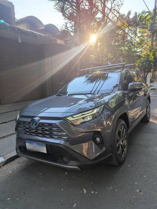 TOYOTA RAV4 2.5 VVT-IE HYBRID SX CONNECT AWD CVT TOYOTA RAV4 2.5 VVT-IE HYBRID SX CONNECT AWD CVT